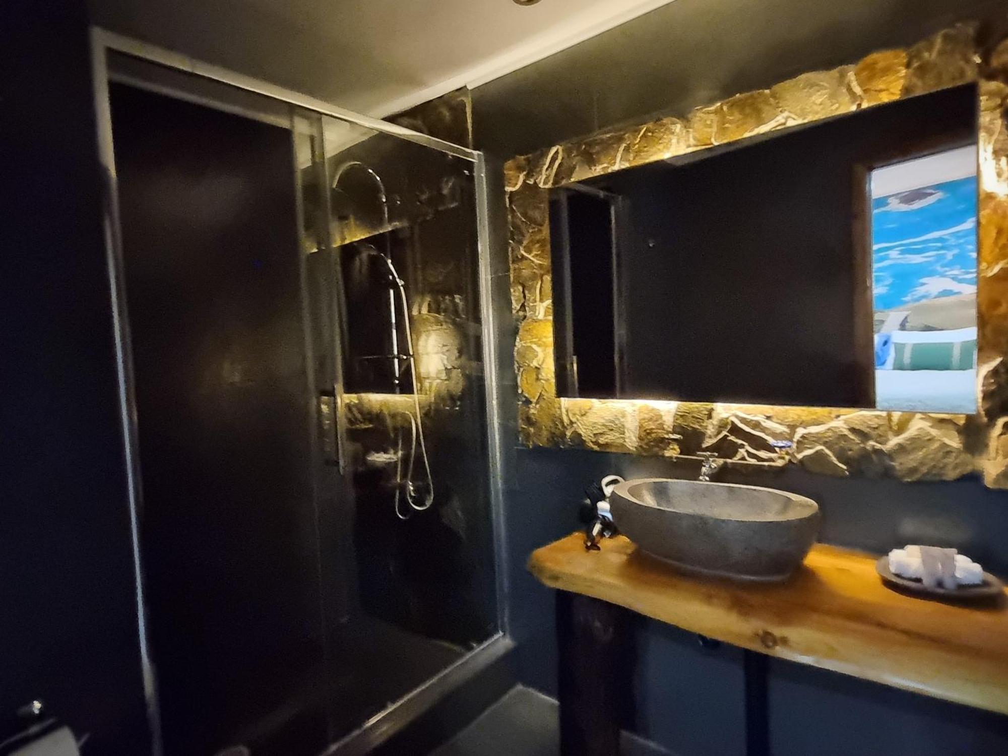 Hotel Boutique Tierra De Islas Chiloe كاسترو المظهر الخارجي الصورة