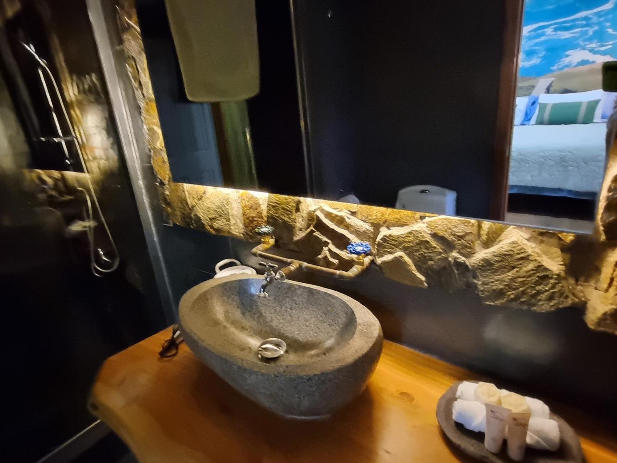 Hotel Boutique Tierra De Islas Chiloe كاسترو المظهر الخارجي الصورة